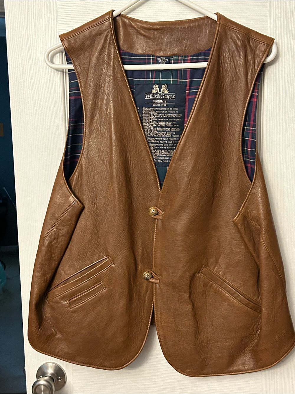 Willis & Geiger Outfitters
Vintage Brown Leather Plaid
Lined Vest XL
